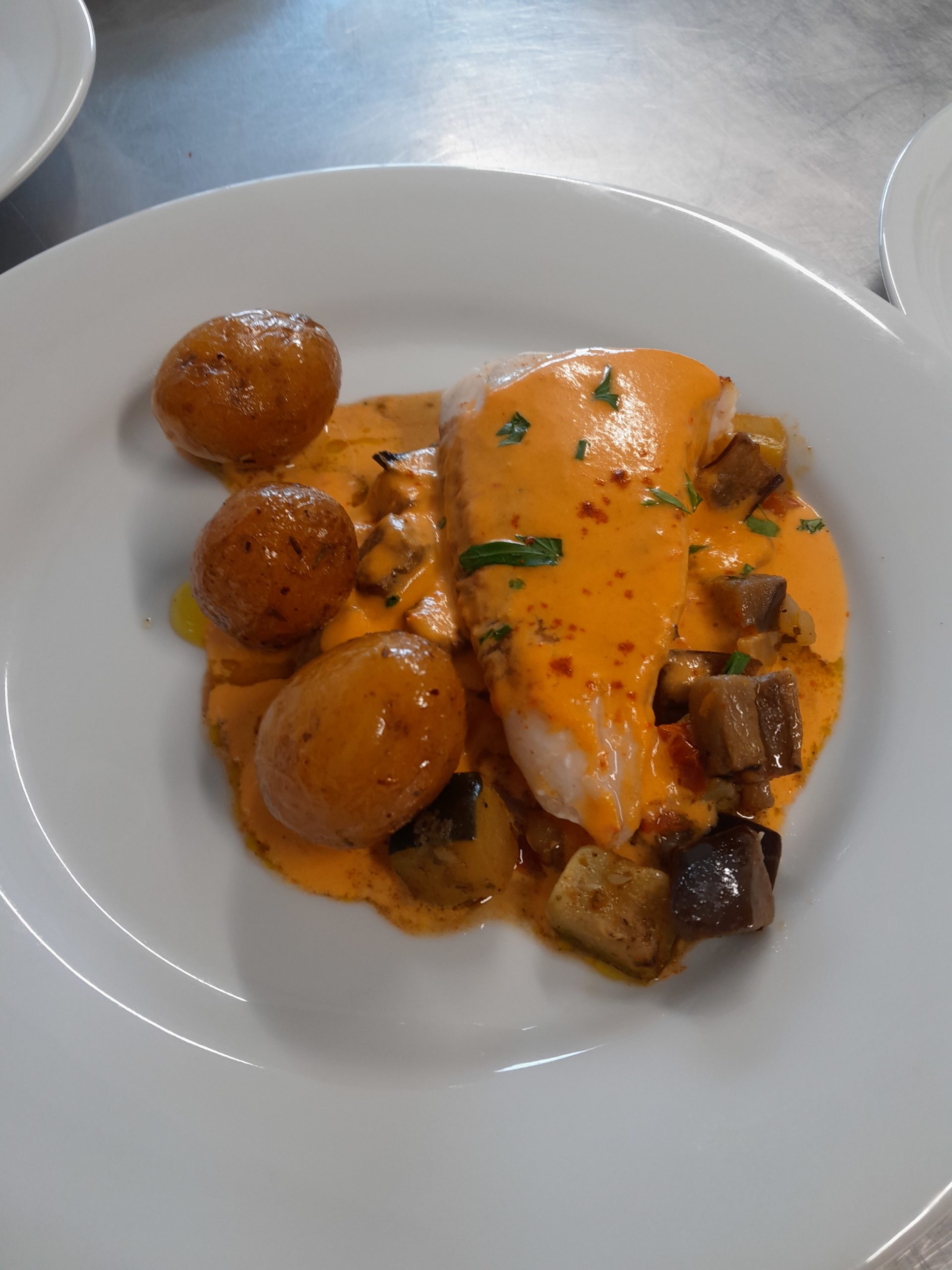 Le plat du repas de groupe
